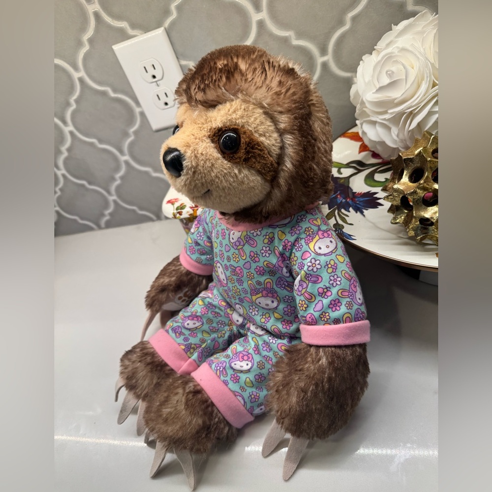 Build-A-Bear Sloth Plush with Outfit – Soft & Clean - Picture 2 of 9